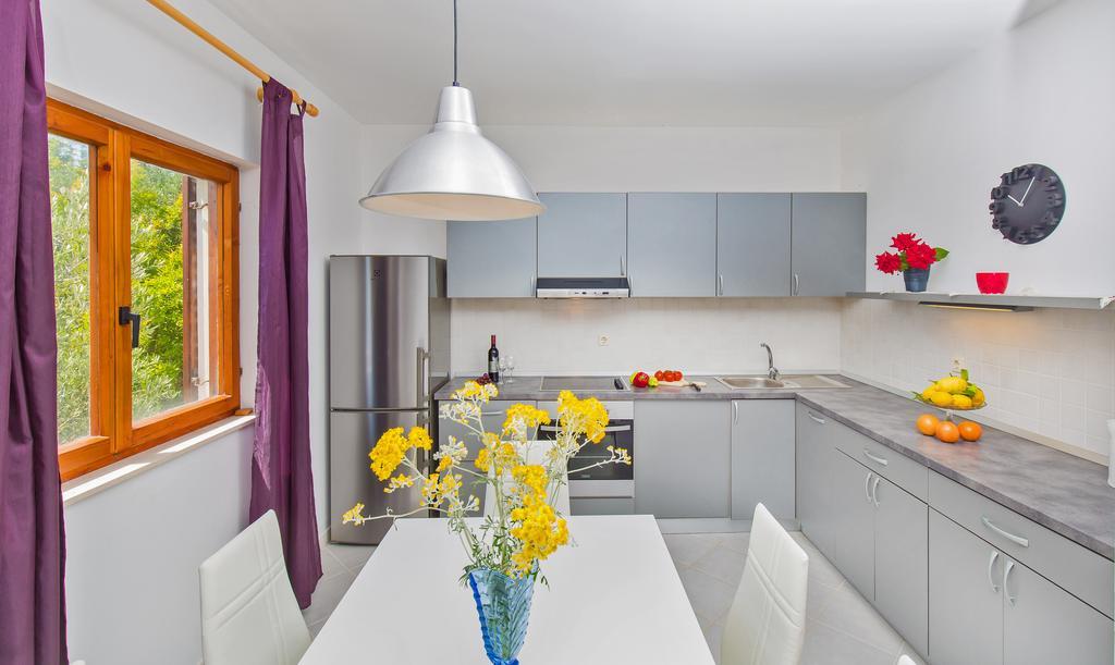 Apartment Lujak Donje Celo Esterno foto