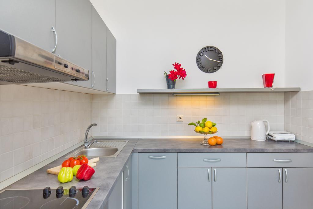 Apartment Lujak Donje Celo Esterno foto